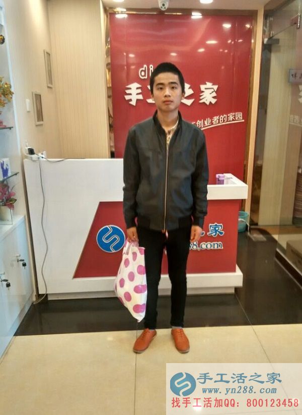 河南安陽喬先生第三次來手工活之家拿貨，做手工活串珠致富(圖1)