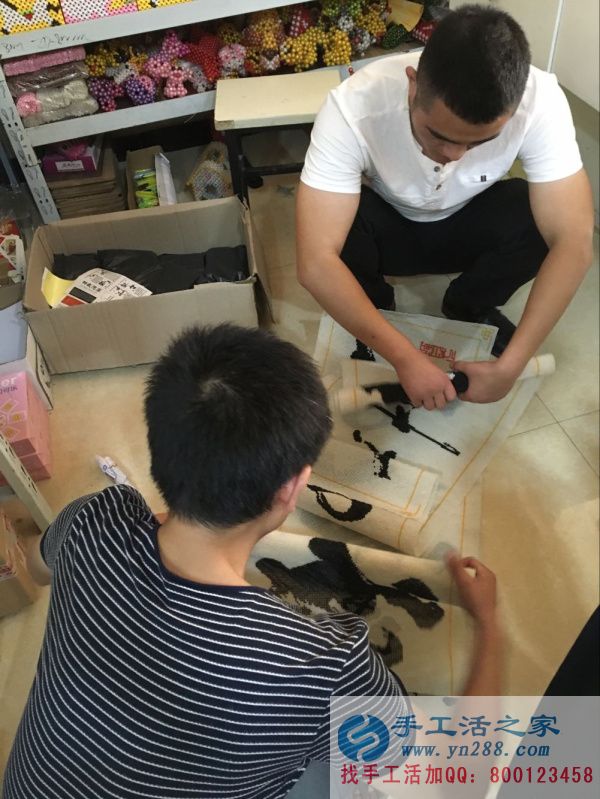 四川省綿陽市婦女在家?guī)Ш⒆佑嗤膺m合做點什么樣的兼職工作? 串珠繡的魅力在于簡單易學