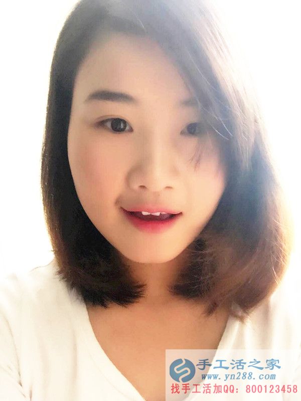 江蘇興化市美女白領(lǐng)辭職選擇手工活項(xiàng)目創(chuàng)業(yè)，用小珠子串繡出美好未來！