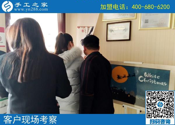 3月18日，她們?nèi)绾瓮ㄟ^(guò)這個(gè)可以寄到家做的手工活實(shí)現(xiàn)了個(gè)人的逆襲？手工之家接待考察加工客戶剪影