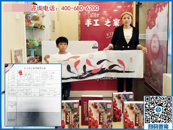 寶媽如何在家賺錢？河北滄州張女士帶著孩子來手工之家找活做(圖1)