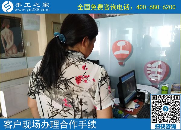 旅游淡旺季都能做的手工活加工項(xiàng)目，山東日照陳女士早就開始做了