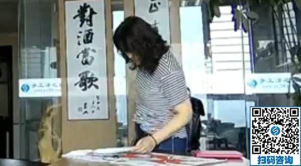 找個簡單好做的手工活掙錢，廣西百色黃女士對珠繡串珠外發(fā)手工活很滿意