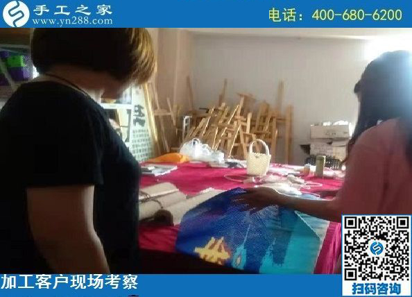 8月26日，就這個(gè)要求，做勵(lì)志珠串珠手工活外發(fā)加工項(xiàng)目掙錢的人要知道，手工之家接待考察加工客戶剪影