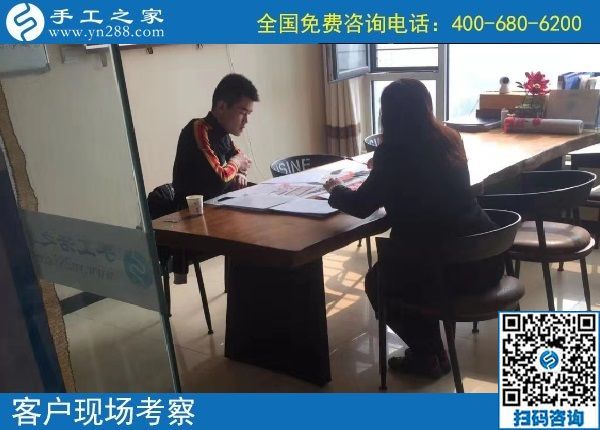 10月22日，天漸涼，大家選擇珠繡在家做的手工活原來是這個原因，手工之家接待考察加工客戶剪影