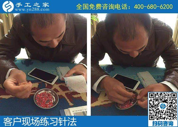 冬天農(nóng)閑，農(nóng)村婦女拿手工活回家做業(yè)余增收(圖1)