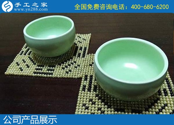 12月25日，靠譜的純手工活外發(fā)加工，在家做手工活賺錢，就是珠繡外發(fā)手工活，手工之家勵志珠串珠純手工產品展示