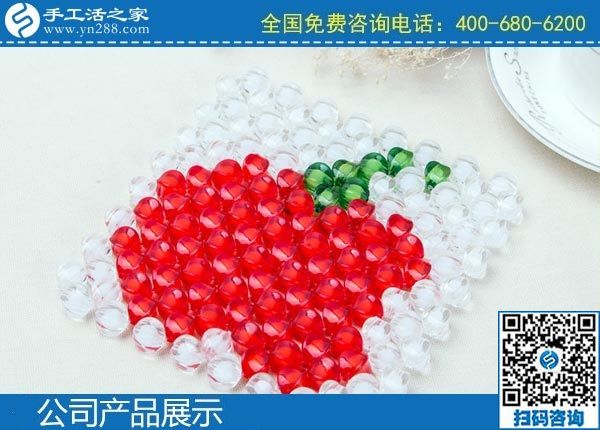 3月20日，手工活外發(fā)加工掙錢的創(chuàng)業(yè)好項(xiàng)目，手工活加盟項(xiàng)目大家都選了這里，手工之家勵(lì)志珠珠繡立體串珠成品實(shí)拍