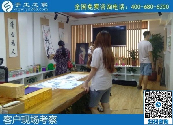 8月3日，放心在家做手工活掙錢，大家選擇勵志珠珠繡外發(fā)手工活，手工之家接待考察合作加工客戶剪影