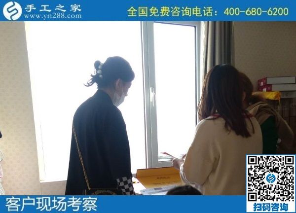 10月3日，手工活外發(fā)回收，這個可以寄到家做的手工活讓人安心在家掙錢，手工之家接待考察合作加工客戶剪影