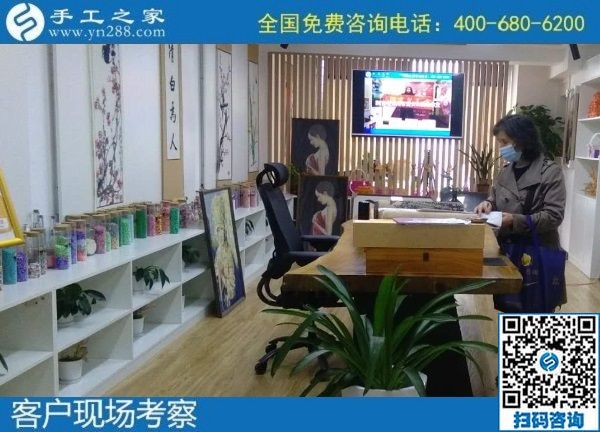 10月15日，在家做手工活加工，把手工活拿回家做是居家掙錢的好方法，手工之家接待考察加工客戶剪影