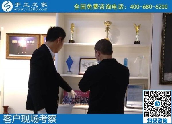 10月22日，純手工活外發(fā)加工項(xiàng)目受歡迎，這里的珠繡手工活是可以寄到家做的手工活，手工之家接待考察加工客戶剪影