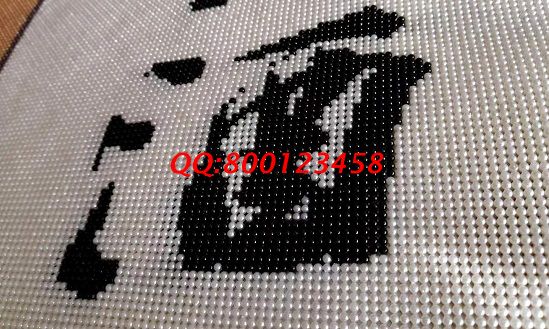 1月12日，手工活拿回家做，可靠的外發(fā)手工活，高大上的非遺項(xiàng)目就在這里。勵(lì)志珠珠繡成品細(xì)節(jié)實(shí)拍