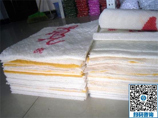 農(nóng)村寶媽找到在家掙錢新方法，就是做這個(gè)手工活(圖1)