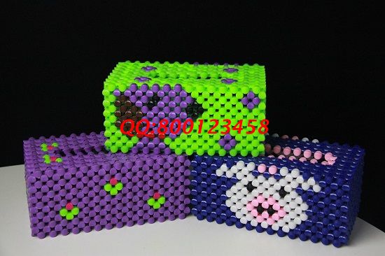 2月27日，正規(guī)供料的手工活，拿回家做的手工活就在這里，勵(lì)志珠珠繡純手工產(chǎn)品展示