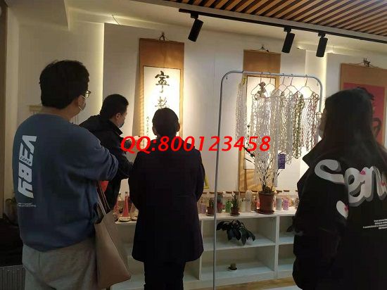 3月7日，拿回家做的手工活，想接正規(guī)廠家的手工活，就選勵志珠珠繡，手工之家接待考察合作加工客戶剪影