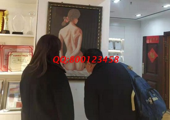 3月15日，手工活拿回家做，手工加工回收項(xiàng)目就是珠繡外發(fā)手工活，手工之家接待考察加工客戶剪影