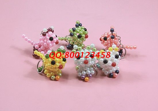 1月20日，想做手工活掙錢，拿回家做的手工活，居家就業(yè)創(chuàng)業(yè)，手工之家的珠繡串珠手工活外發(fā)加工項(xiàng)目是個(gè)好選擇，圖為勵(lì)志珠珠繡串珠成品實(shí)拍