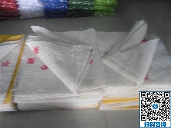 都說寶媽帶娃忙，她是如何做到帶娃還能掙錢的？(圖1)
