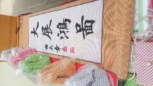 加工手套手工活與串珠手工活，哪個(gè)更占優(yōu)勢(shì)？(圖1)