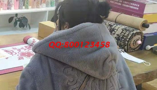 4月20日，選擇這個(gè)拿回家做的手工活，原因不同，但居家手工增收相同，手工之家接待考察加工客戶剪影