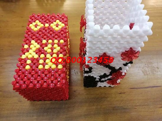 4月21日，可以寄到家做的手工活，加工手工活掙錢，要有收益，產(chǎn)品質(zhì)量很重要，手工之家這樣來(lái)保證，圖為勵(lì)志珠珠繡串珠手工產(chǎn)品實(shí)拍