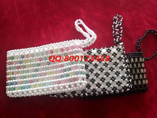5月8日，可以寄到家做的手工活，在家做手工活掙錢，珠繡外發(fā)手工活是大家的選擇，勵志珠珠繡串珠手工包產(chǎn)品實拍