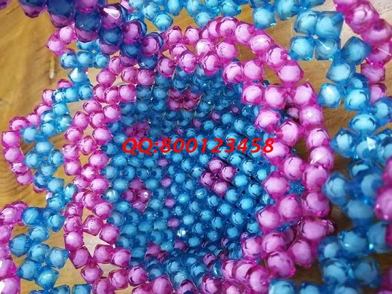 5月28日，加工驗收有保障，可以帶回家做的手工活，手工之家的勵志珠珠繡服務(wù)很完善，圖為珠繡串珠純手工（花籃）成品實(shí)拍