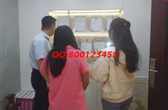 5月31日，服務貼心，安全可靠，這個可以寄到家做的手工活讓很多人居家就業(yè)創(chuàng)業(yè)，圖為手工之家接待考察合作加工客戶剪影