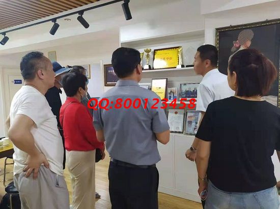 6月11日，想接正規(guī)廠家的手工活，拿回家做的手工活，這里的加工材料提供、郵寄到家，手工之家接待考察合作加工客戶剪影