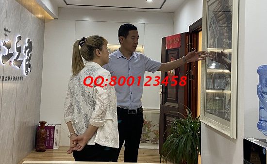 6月18日，在家做手工活掙錢，成千上萬的人選擇了這里的勵(lì)志珠珠繡手工活外發(fā)加工項(xiàng)目，手工之家接待考察加工客戶剪影(圖3)