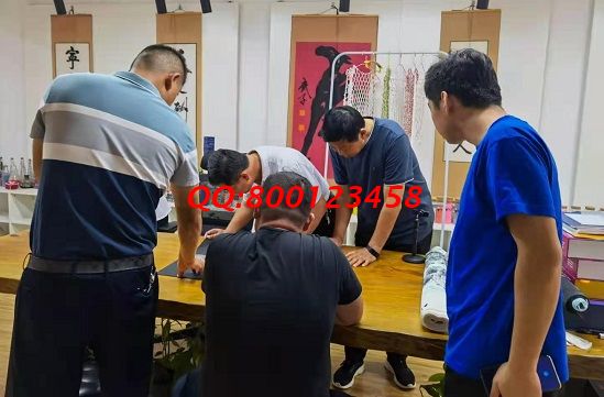 7月2日，可以寄到家做的手工活，簡(jiǎn)單好做的勵(lì)志珠珠繡，大家都喜歡、都想做，村領(lǐng)導(dǎo)帶隊(duì)來(lái)考察。手工之家接待考察加工客戶剪影