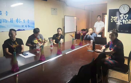 以珠繡手工為紐帶，做好居家就業(yè)創(chuàng)業(yè)-------記四川南充殘聯(lián)合作考察團在手工之家