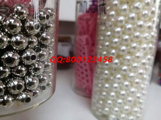 7月29日，拿回家做的手工活，足不出戶做外發(fā)手工活掙錢，十多年的老企業(yè)手工之家很受歡迎，圖為勵(lì)志珠珠繡串珠手工幾款繡珠實(shí)拍