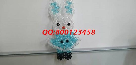 8月1日，拿回家做的手工活，可靠放心的外發(fā)手工活，就來手工之家，圖為勵志珠珠繡串珠成品實拍