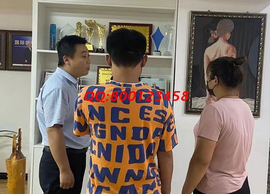 8月6日，拿回家做的手工活，加工費有保障的手工活，就選勵志珠珠繡，圖為手工之家接待考察合作客戶剪影