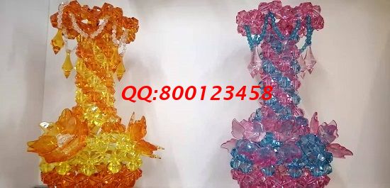 8月8日，想做手工活掙錢，選擇手工之家的外發(fā)手工活，這里拿回家做的手工活靠譜可信，圖為勵志珠珠繡串珠產(chǎn)品實拍