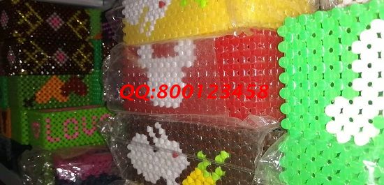 8月16日，在家賺錢的手工活，可以寄到家做的手工活，勵志珠珠繡外發(fā)手工活有這樣的服務(wù)，圖為勵志珠珠繡串珠產(chǎn)品實拍