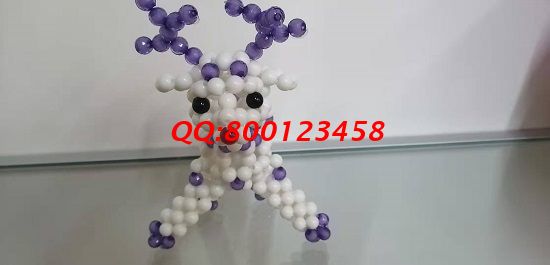 8月17日，找正規(guī)可靠的手工活加工項(xiàng)目，手工之家的手工活代理加工項(xiàng)目造福了很多人，圖為勵(lì)志珠珠繡串珠小飾品實(shí)拍