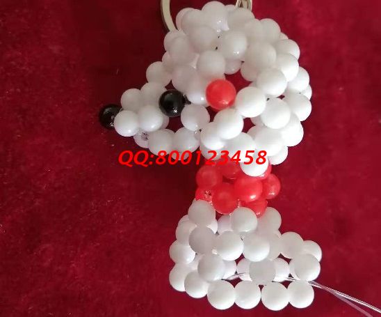 8月20日，可以寄到家做的手工活，在手工之家能找到正規(guī)可靠的管回收手工活，圖為勵(lì)志珠珠繡串珠小飾品成品及加工細(xì)節(jié)實(shí)拍