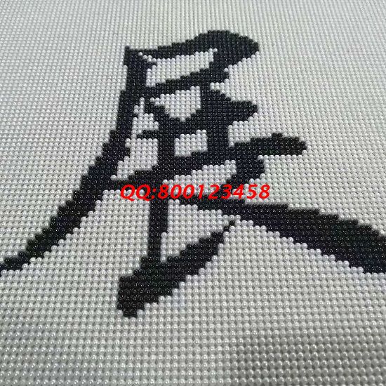 8月22日，想接正規(guī)廠家的手工活，正規(guī)供料的手工活就選非遺傳統(tǒng)手工勵(lì)志珠珠繡手工活外發(fā)加工項(xiàng)目，圖為勵(lì)志珠珠繡成品細(xì)節(jié)實(shí)拍