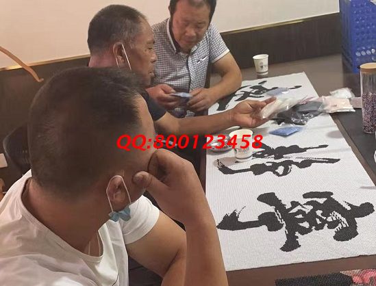 8月27日，長(zhǎng)期穩(wěn)定的手工活外發(fā)加工項(xiàng)目，手工之家企業(yè)正規(guī)、模式、服務(wù)、口碑都很好，圖為手工之家接待考察加工客戶剪影