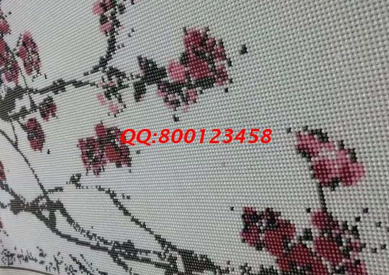 8月31日，可以寄到家做的手工活，想在家做手工活掙錢(qián)，越來(lái)越多人選擇十多年的老企業(yè)手工之家，圖為勵(lì)志珠珠繡成品細(xì)節(jié)實(shí)拍