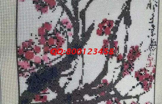 8月31日，可以寄到家做的手工活，想在家做手工活掙錢(qián)，越來(lái)越多人選擇十多年的老企業(yè)手工之家，圖為勵(lì)志珠珠繡成品細(xì)節(jié)實(shí)拍