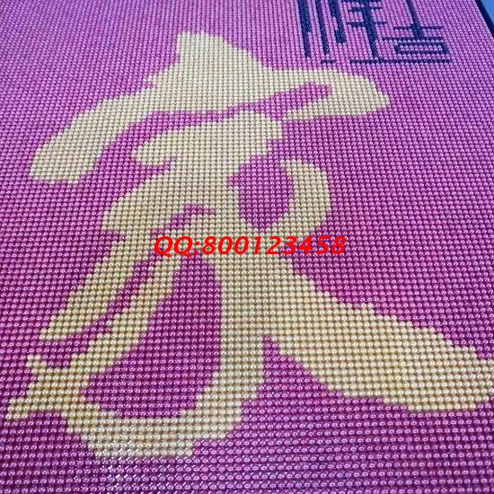 9月8日，大家都可以做的外發(fā)手工活，可以帶回家做的手工活，簡單又自由，想掙錢，就來手工之家，圖為勵志珠珠繡串珠成品細(xì)節(jié)實拍