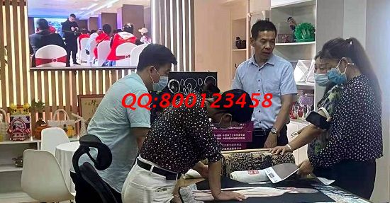 9月11日，把手工活拿回家做，選擇勵(lì)志珠珠繡外發(fā)手工活，因?yàn)檫@是對(duì)非遺傳統(tǒng)手工的傳承和創(chuàng)新，圖為手工之家接待考察合作加工客戶剪影