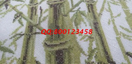 9月12日，可以寄到家做的手工活，足不出戶就有收入，這個(gè)手工活外發(fā)加工項(xiàng)目適合就業(yè)、也適合創(chuàng)業(yè)，圖為勵(lì)志珠珠繡成品細(xì)節(jié)實(shí)拍