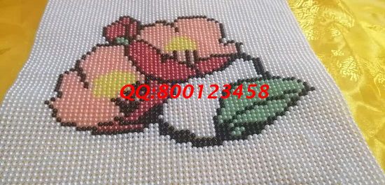 9月21日，正規(guī)手工活外發(fā)加工項(xiàng)目，適合在家做的手工活，就到手工之家來(lái)，圖為勵(lì)志珠珠繡成品細(xì)節(jié)實(shí)拍