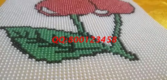 9月21日，正規(guī)手工活外發(fā)加工項(xiàng)目，適合在家做的手工活，就到手工之家來(lái)，圖為勵(lì)志珠珠繡成品細(xì)節(jié)實(shí)拍