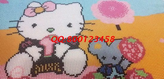 9月22日，居家利用閑散時間就業(yè)和創(chuàng)業(yè)，手工之家的手工活外發(fā)加工項目讓大家夢想成真，圖為勵志珠珠繡成品細(xì)節(jié)實拍